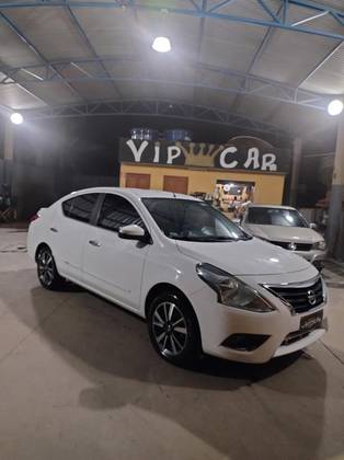 NISSAN VERSA 1.6 16V FLEXSTART SL 4P XTRONIC NISSAN VERSA 1.6 16V FLEXSTART SL 4P XTRONIC